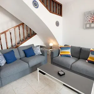 https://nueva-nerja-71-menyber.es-andalucia.com
