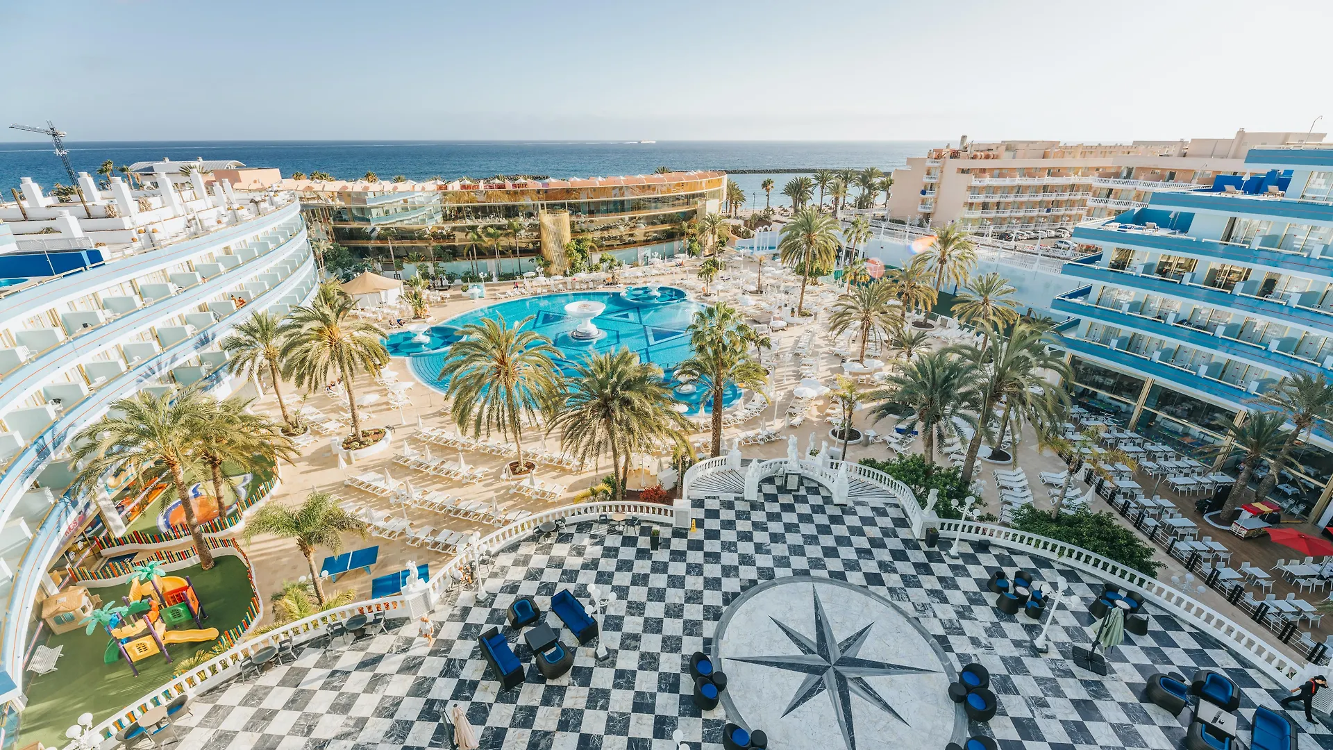 Szálloda Mediterranean Palace Playa de las Américas